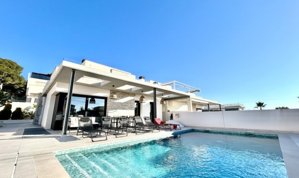 Villa - Wiederverkauf - Orihuela - Los Balcones