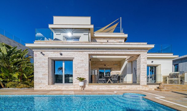 Villa - Wiederverkauf - Orihuela - Orihuela Costa