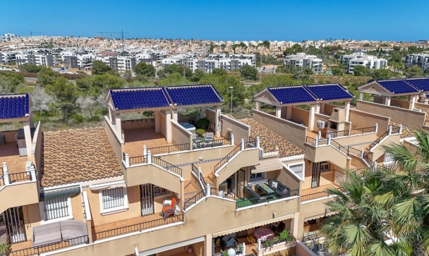 Villa - Wiederverkauf - Orihuela - Orihuela Costa