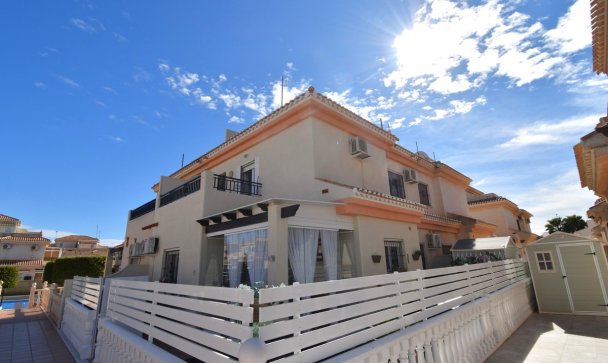 Villa - Wiederverkauf - Orihuela - Playa Flamenca