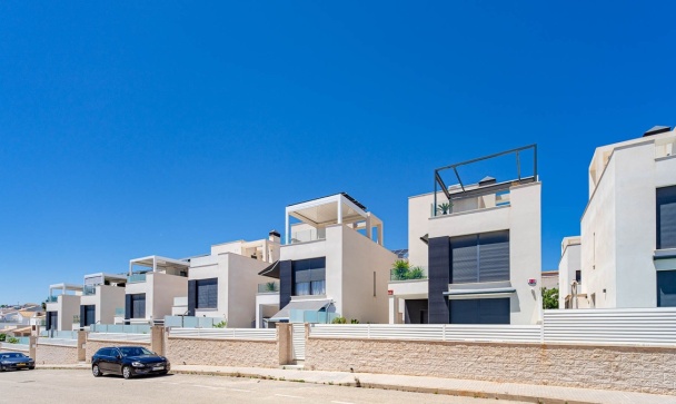 Villa - Wiederverkauf - Orihuela - Punta Prima