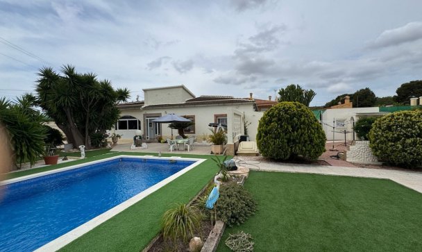 Villa - Wiederverkauf - San Fulgencio - La Marina