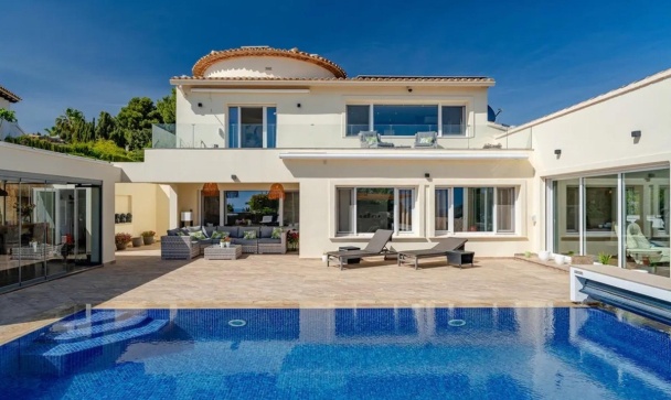 Villa - Wiederverkauf - Teulada - Moraira