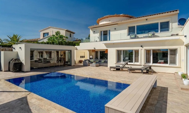 Villa - Wiederverkauf - Teulada - Moraira