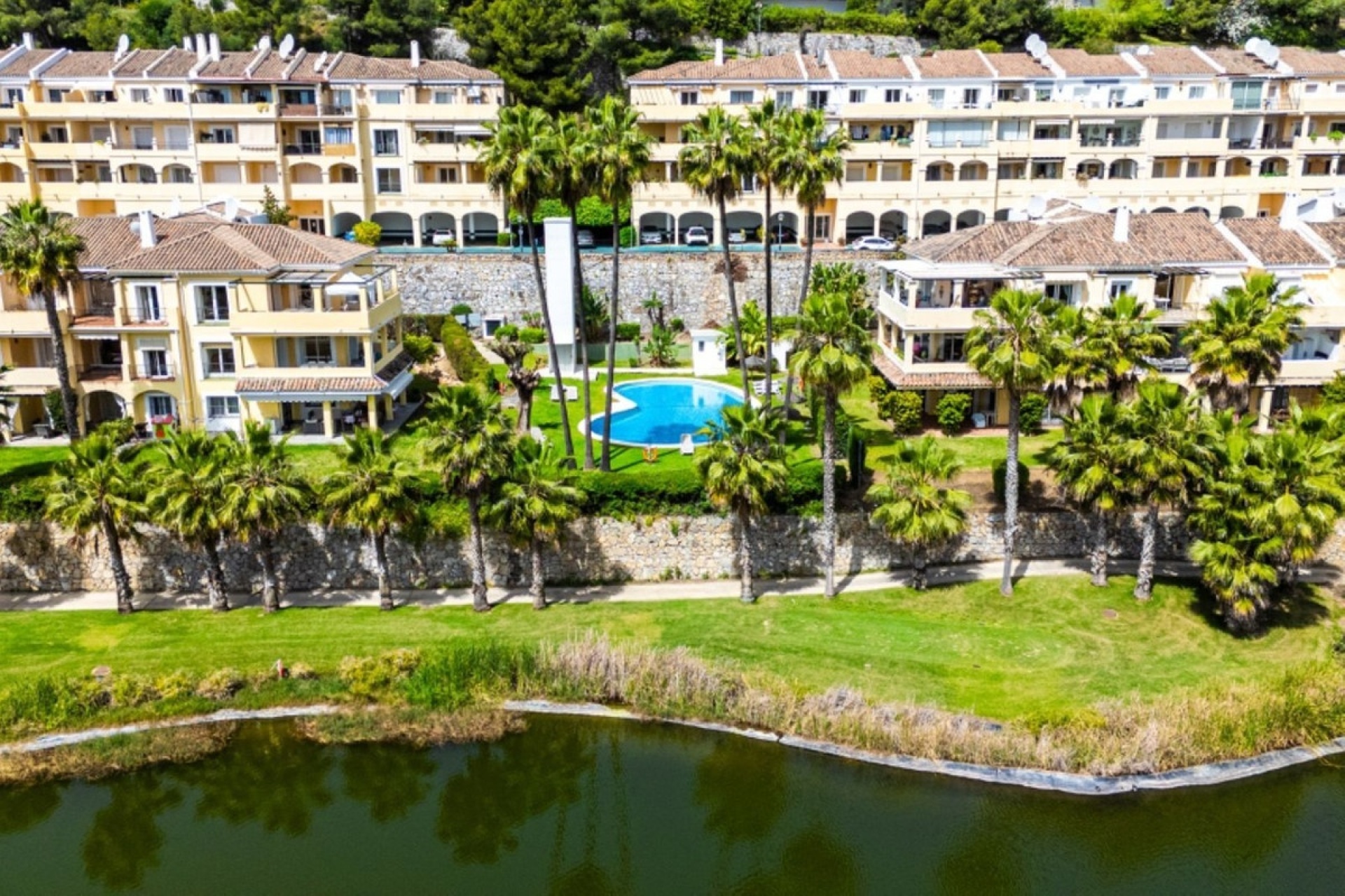 Wiederverkauf - apartment - Benahavís - Benahavís Centro