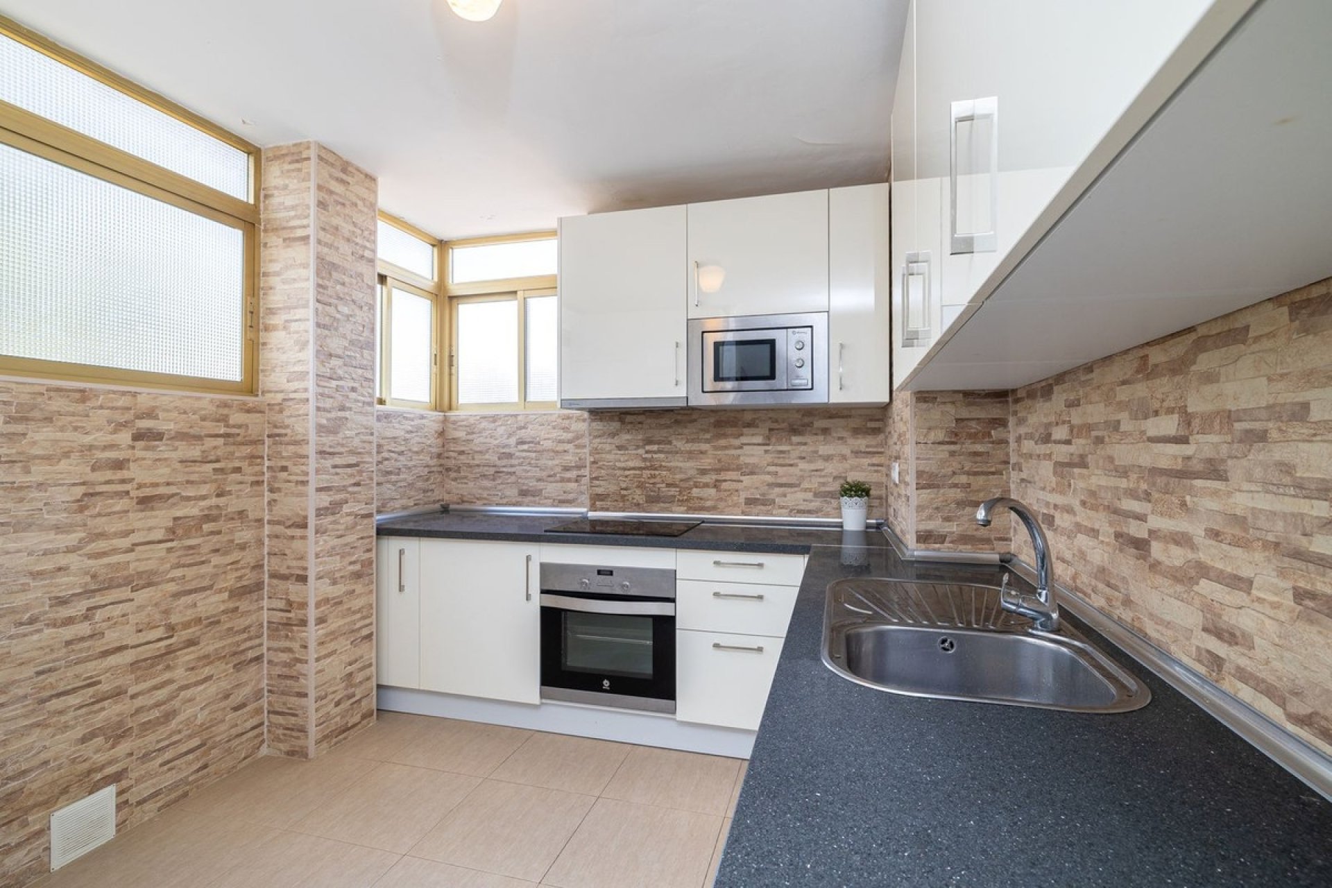 Wiederverkauf - apartment - Benalmadena - Benalmadena Costa
