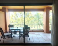 Wiederverkauf - apartment - Estepona - Atalaya