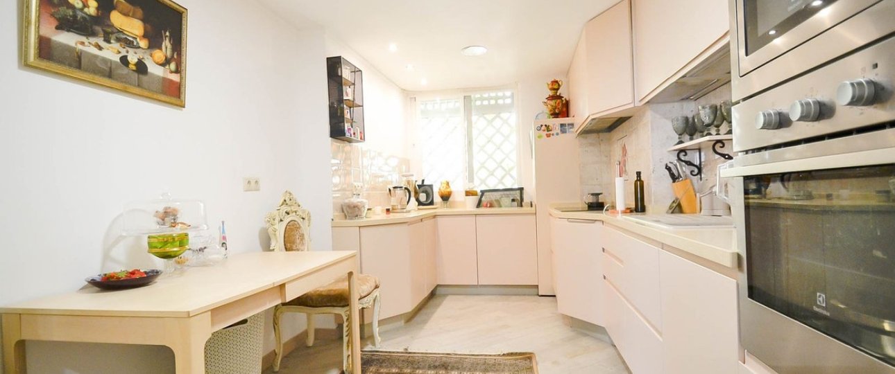 Wiederverkauf - apartment - Estepona - Atalaya
