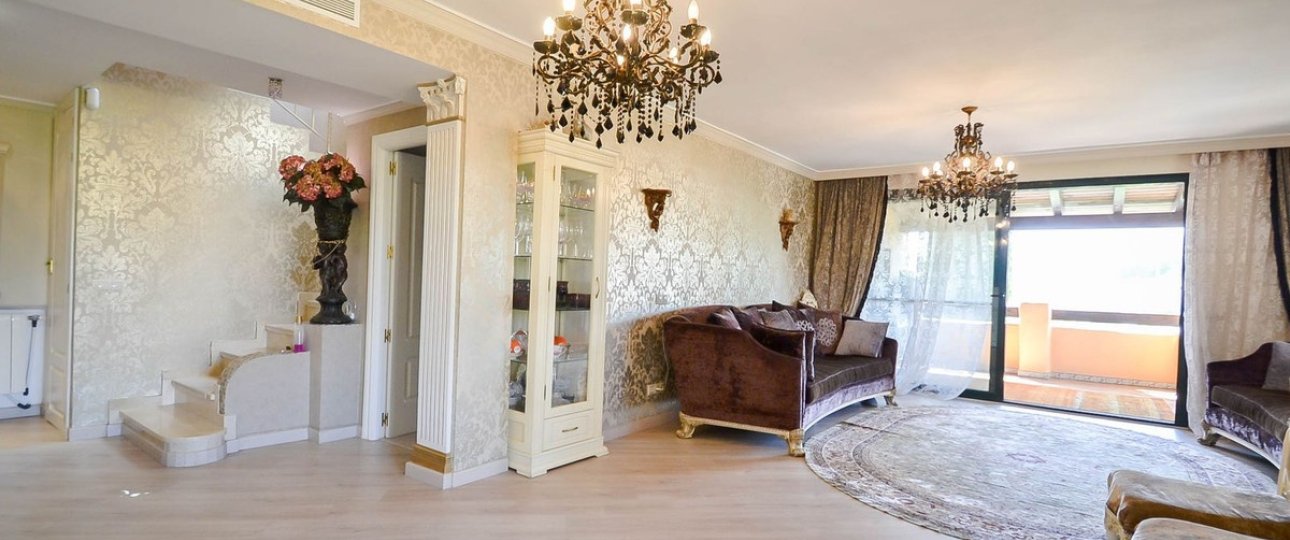Wiederverkauf - apartment - Estepona - Atalaya