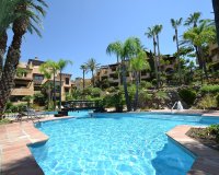 Wiederverkauf - apartment - Estepona - Atalaya