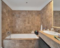 Wiederverkauf - apartment - Estepona - Atalaya
