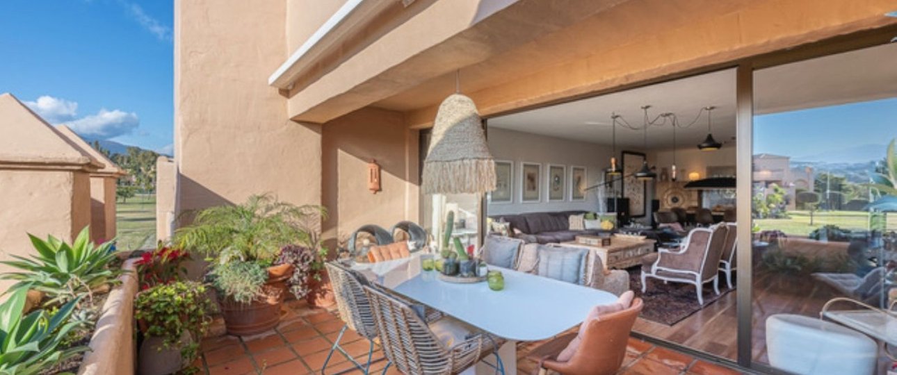 Wiederverkauf - apartment - Estepona - Atalaya