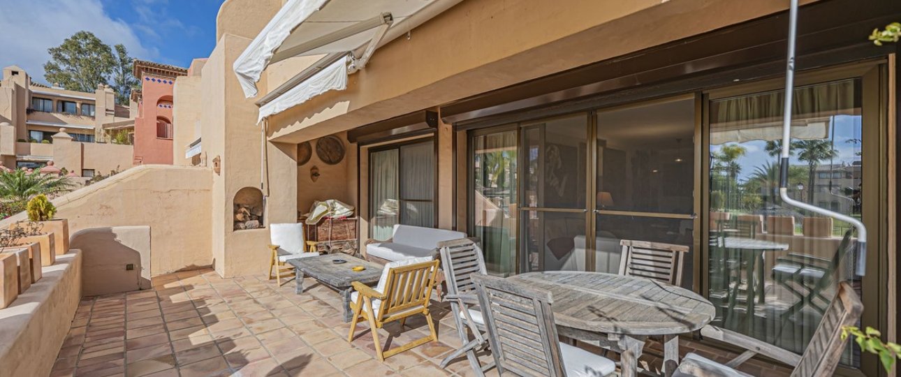 Wiederverkauf - apartment - Estepona - Atalaya