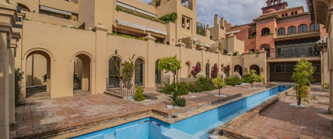 Wiederverkauf - apartment - Estepona - Atalaya