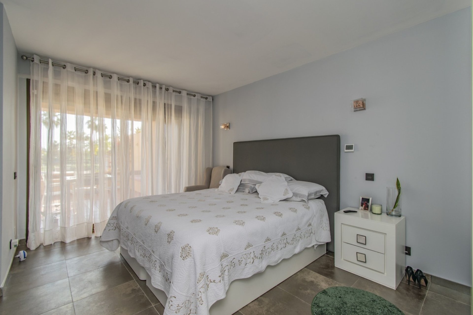 Wiederverkauf - apartment - Estepona - Atalaya