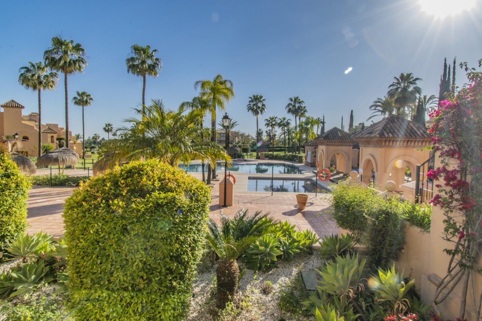 Wiederverkauf - apartment - Estepona - Atalaya