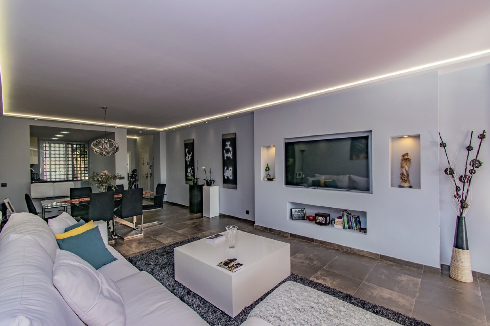 Wiederverkauf - apartment - Estepona - Atalaya