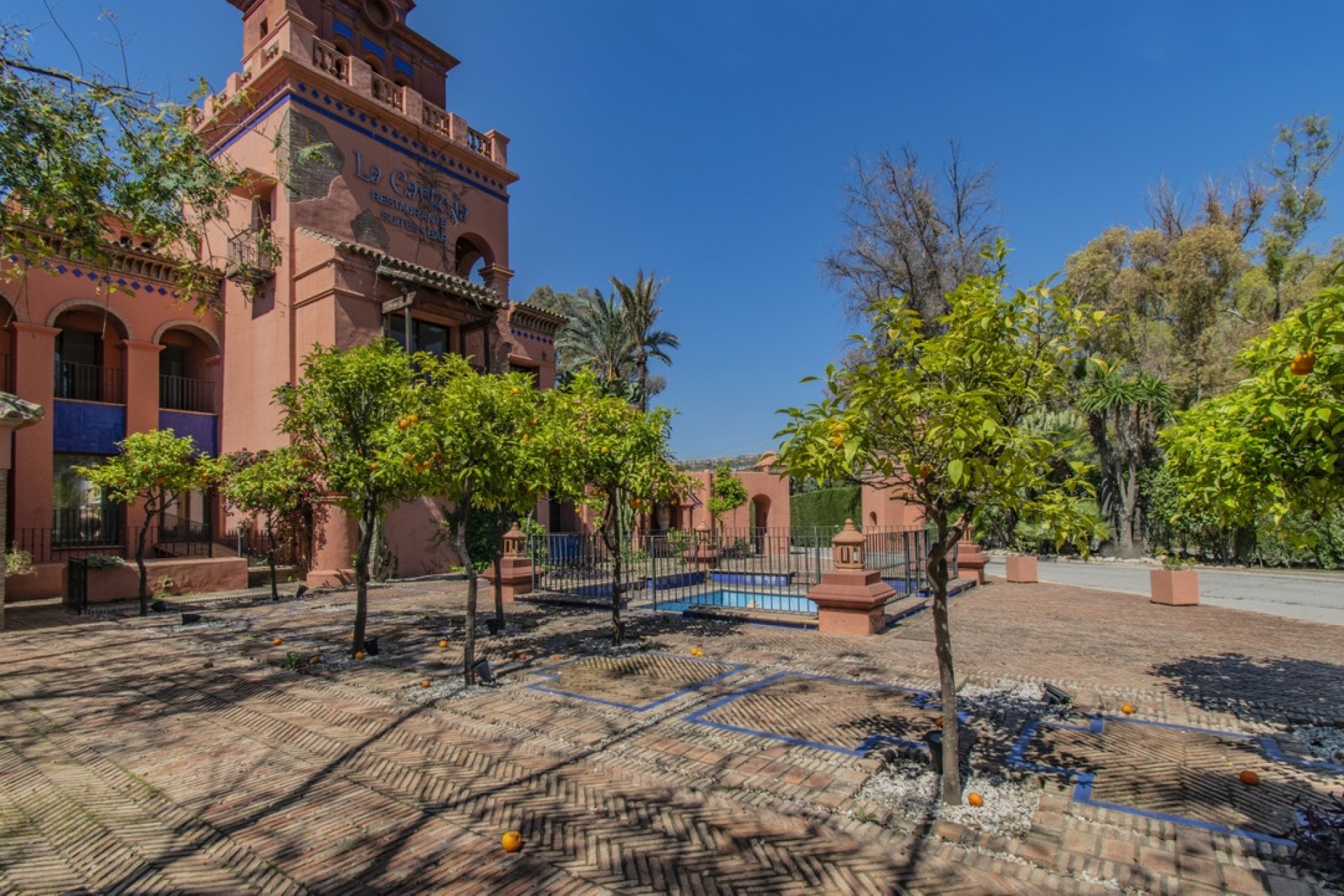 Wiederverkauf - apartment - Estepona - Atalaya