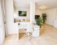 Wiederverkauf - apartment - Estepona - Atalaya