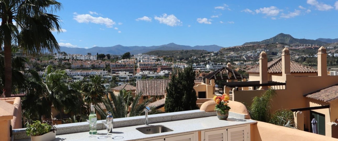 Wiederverkauf - apartment - Estepona - Atalaya