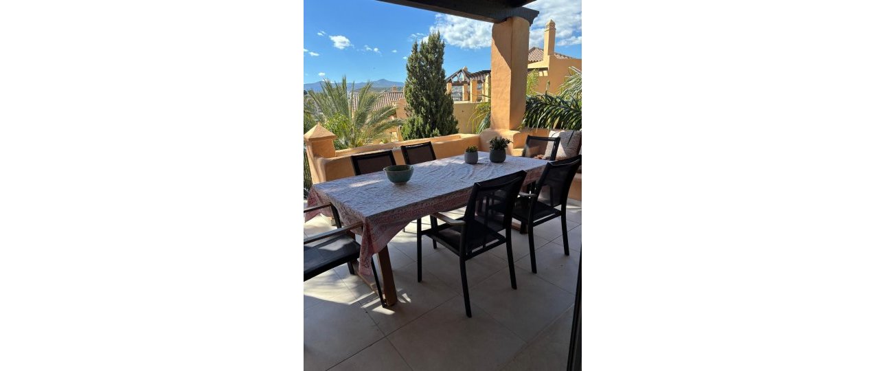 Wiederverkauf - apartment - Estepona - Atalaya