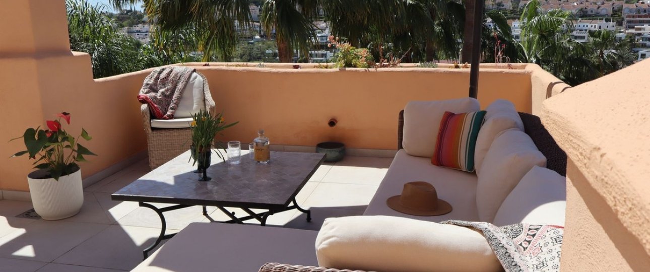 Wiederverkauf - apartment - Estepona - Atalaya