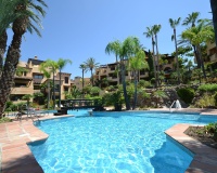 Wiederverkauf - apartment - Estepona - Atalaya