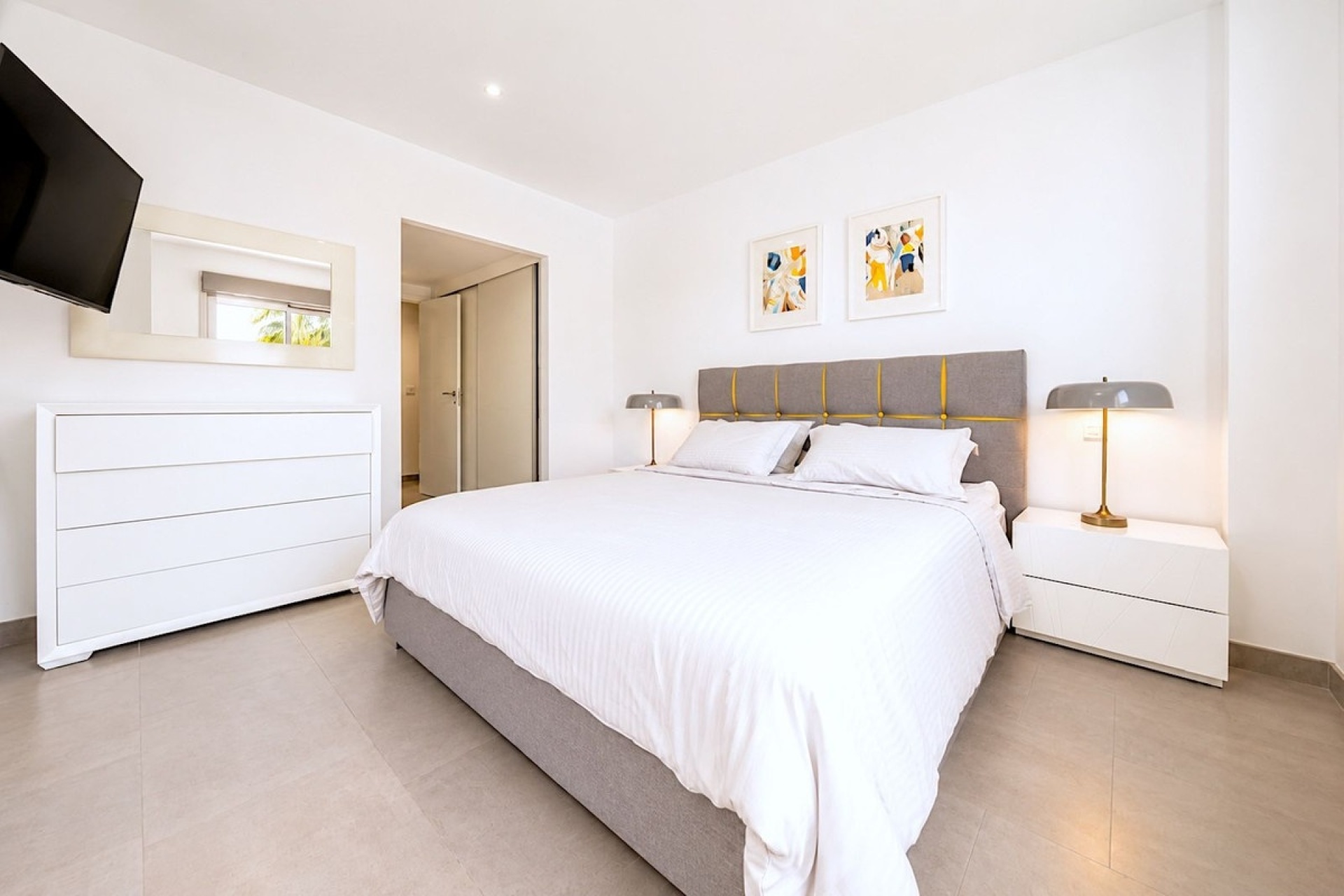 Wiederverkauf - apartment - Estepona - Atalaya