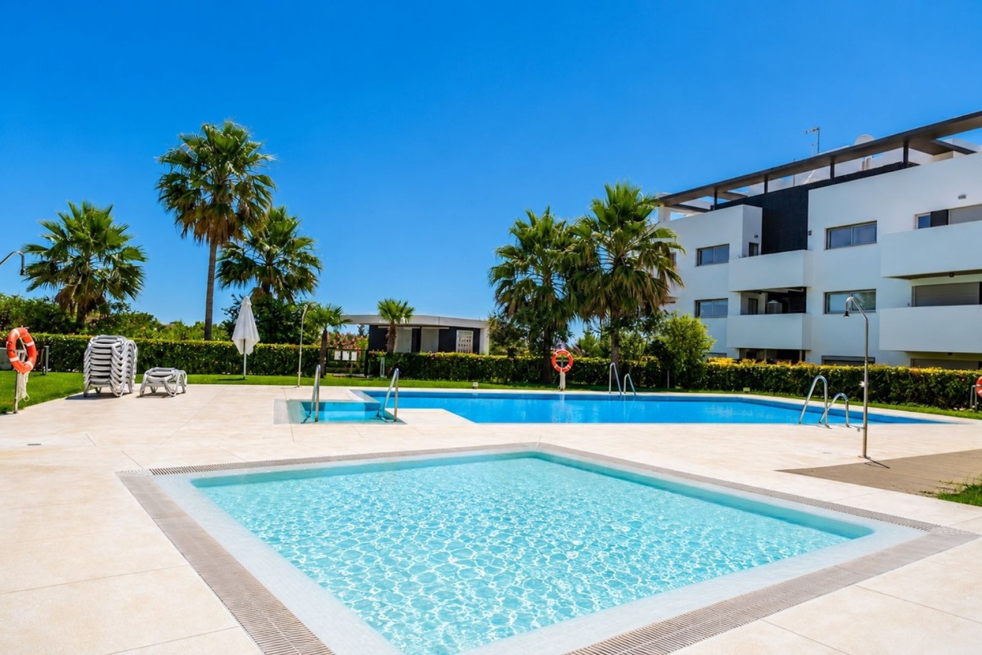 Wiederverkauf - apartment - Estepona - Atalaya