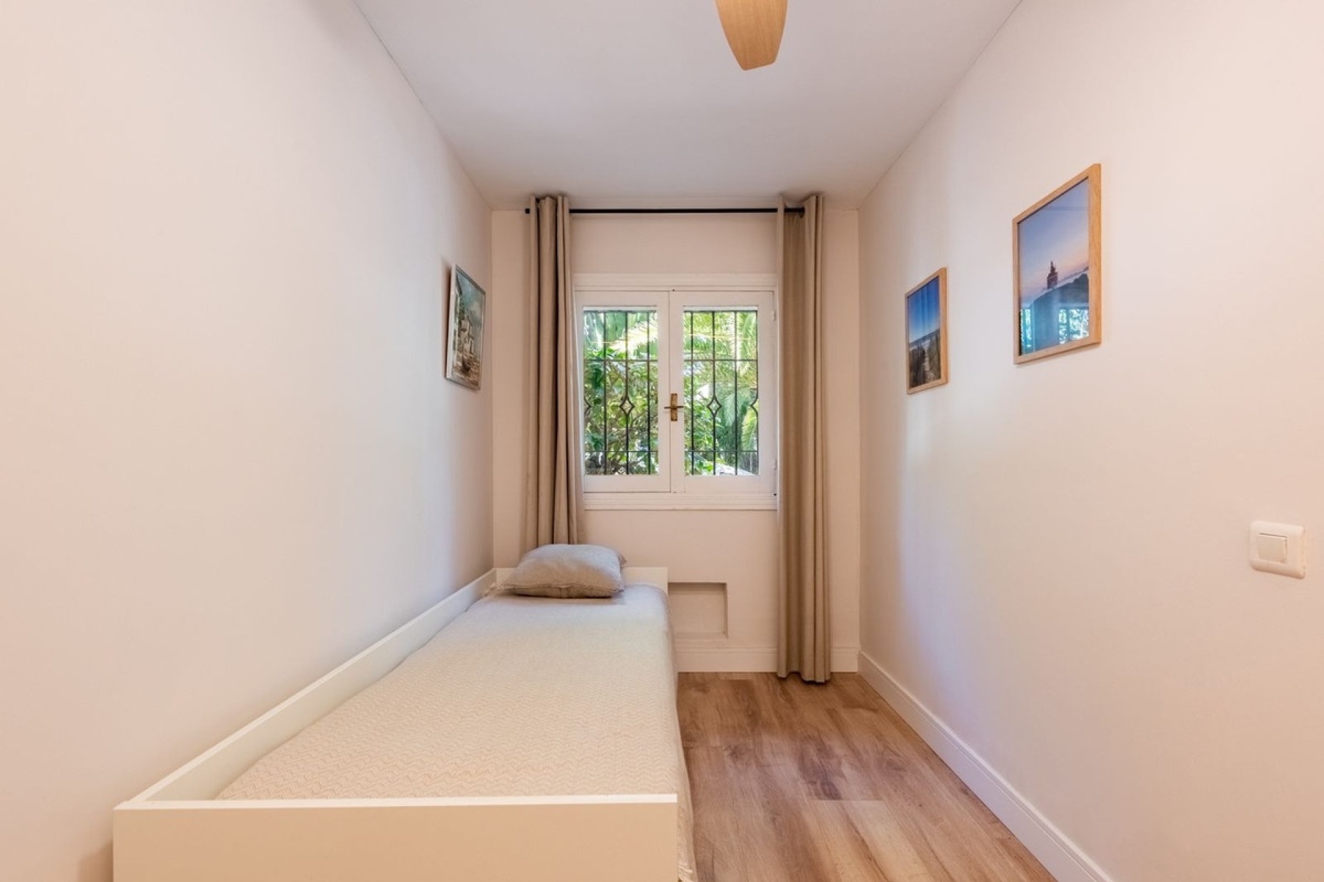Wiederverkauf - apartment - Estepona - Atalaya
