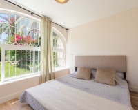 Wiederverkauf - apartment - Estepona - Atalaya