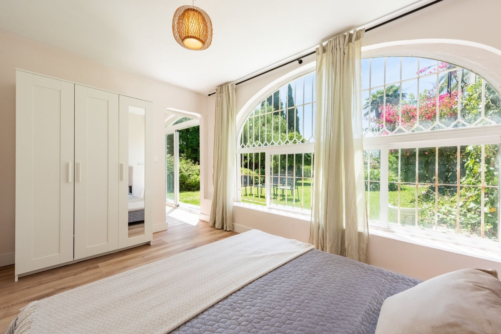 Wiederverkauf - apartment - Estepona - Atalaya