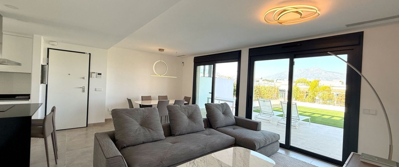 Wiederverkauf - apartment - Estepona - Atalaya