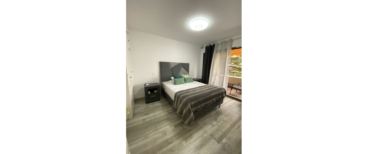 Wiederverkauf - apartment - Estepona - Atalaya