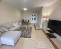 Wiederverkauf - apartment - Estepona - Atalaya