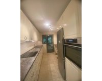Wiederverkauf - apartment - Estepona - Atalaya