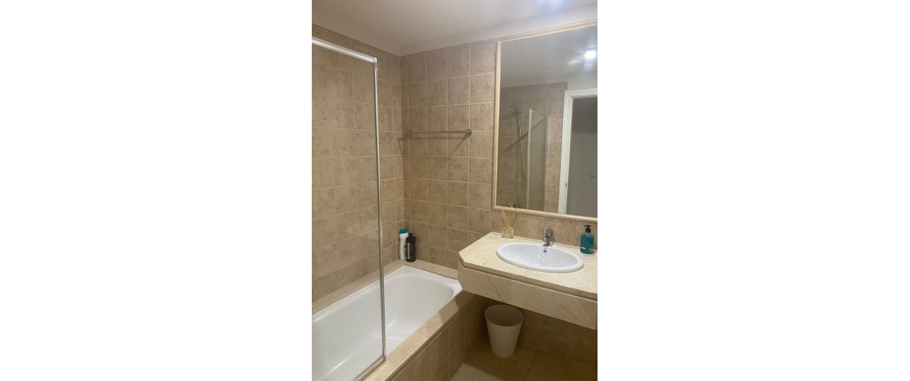 Wiederverkauf - apartment - Estepona - Atalaya