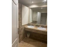 Wiederverkauf - apartment - Estepona - Atalaya