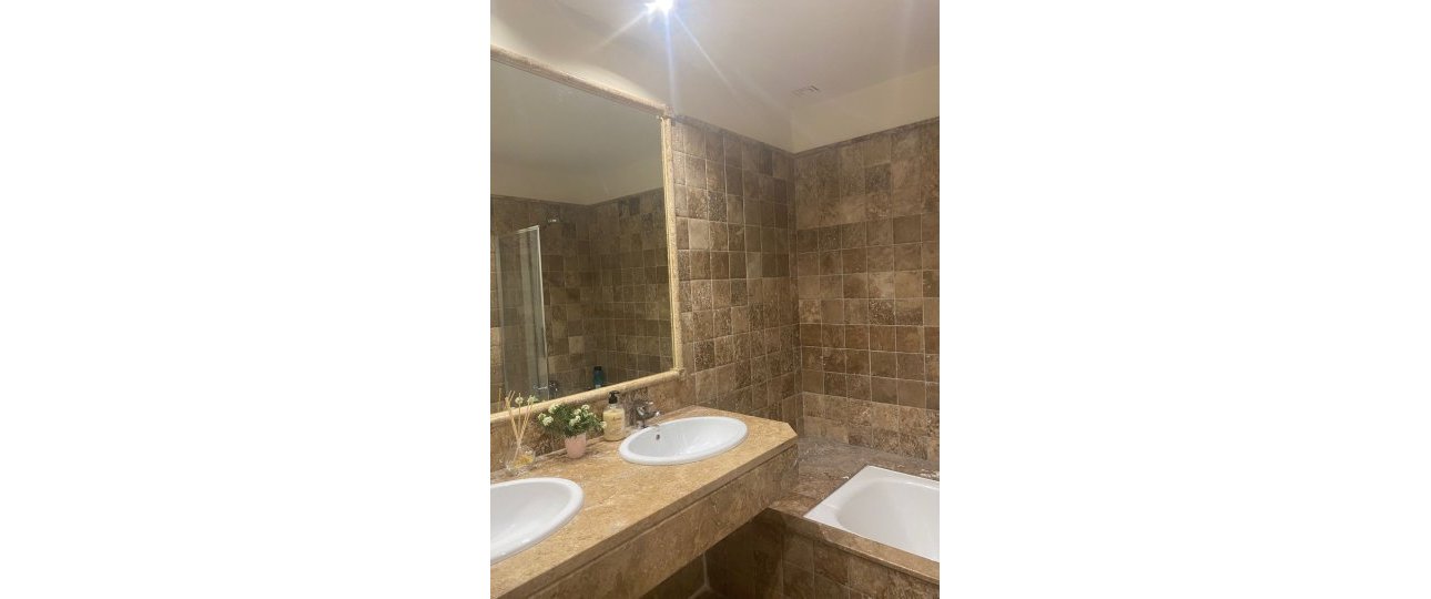 Wiederverkauf - apartment - Estepona - Atalaya