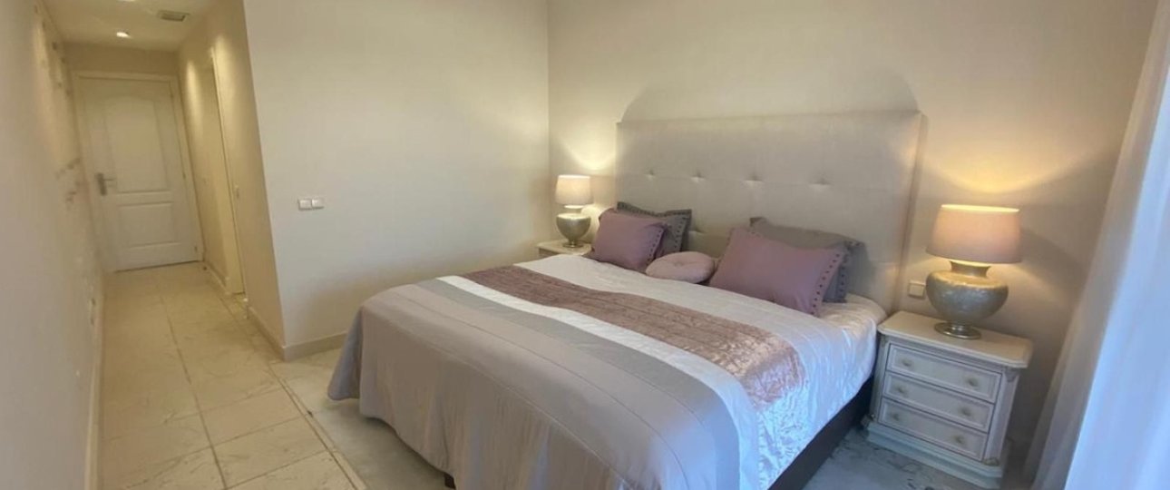Wiederverkauf - apartment - Estepona - Atalaya