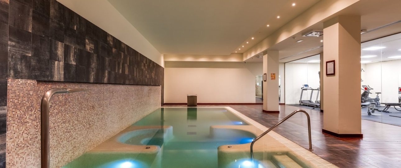 Wiederverkauf - apartment - Estepona - Atalaya