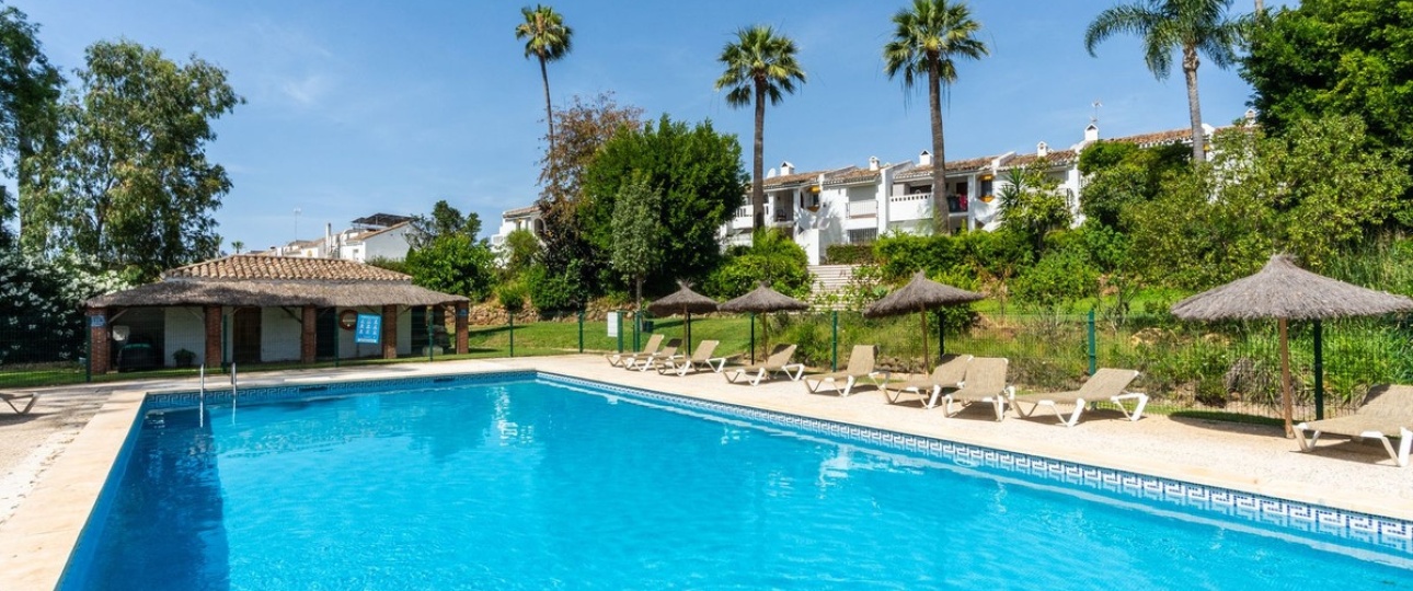 Wiederverkauf - apartment - Estepona - Atalaya