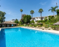 Wiederverkauf - apartment - Estepona - Atalaya