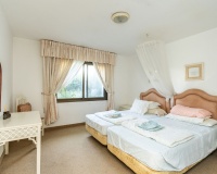 Wiederverkauf - apartment - Estepona - Atalaya