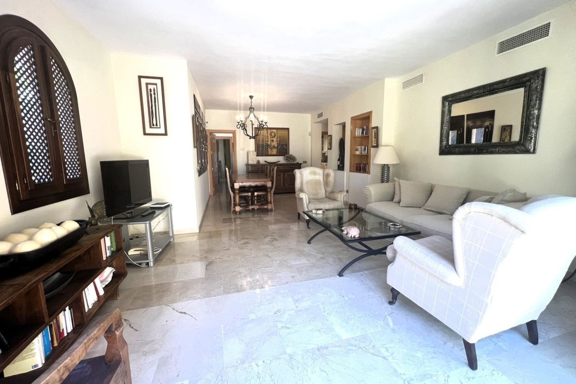 Wiederverkauf - apartment - Estepona - Atalaya