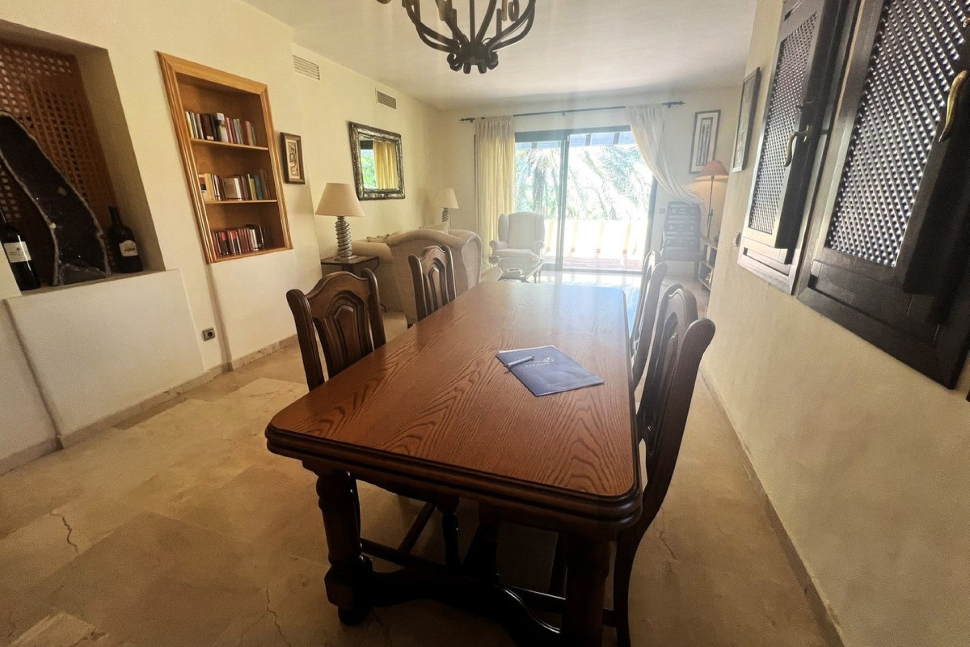 Wiederverkauf - apartment - Estepona - Atalaya