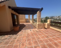 Wiederverkauf - apartment - Estepona - Atalaya