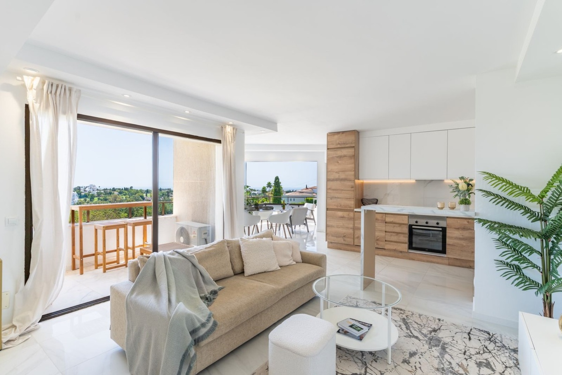 Wiederverkauf - apartment - Estepona - Atalaya