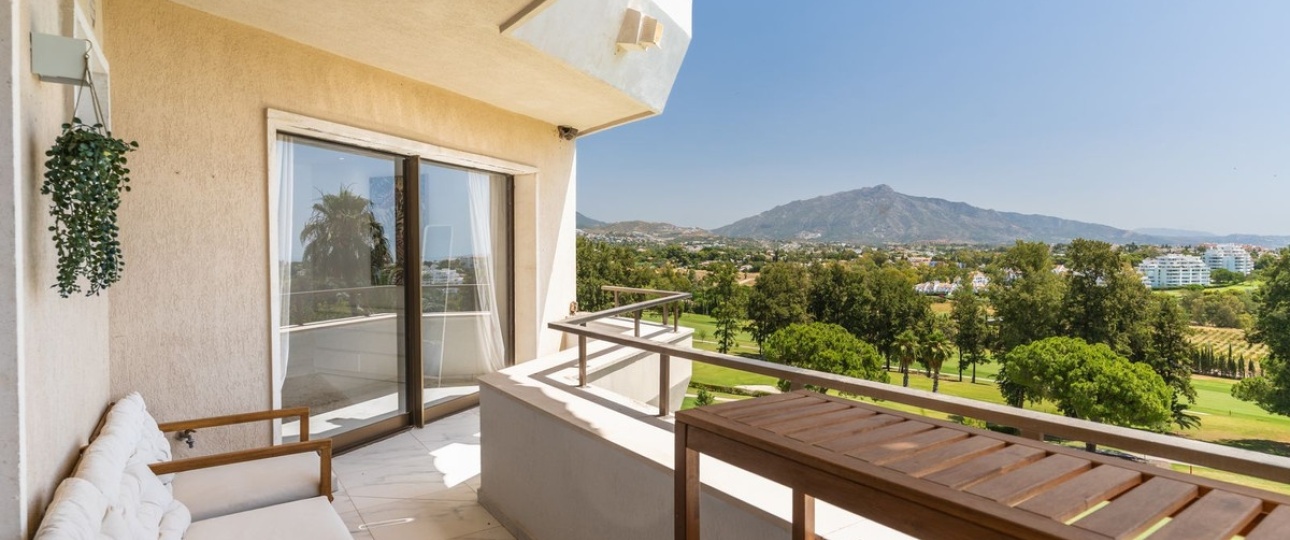 Wiederverkauf - apartment - Estepona - Atalaya