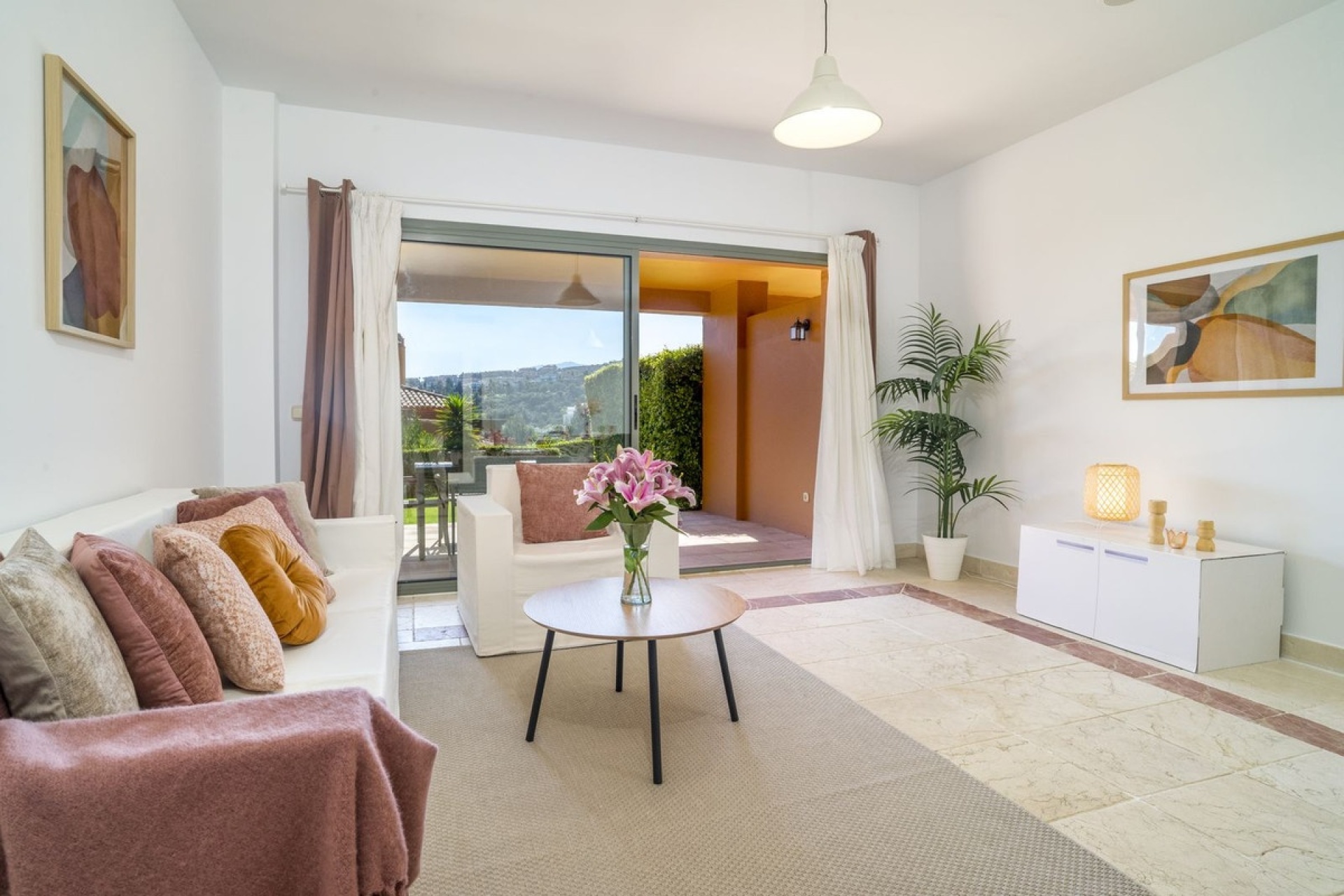 Wiederverkauf - apartment - Estepona - Atalaya